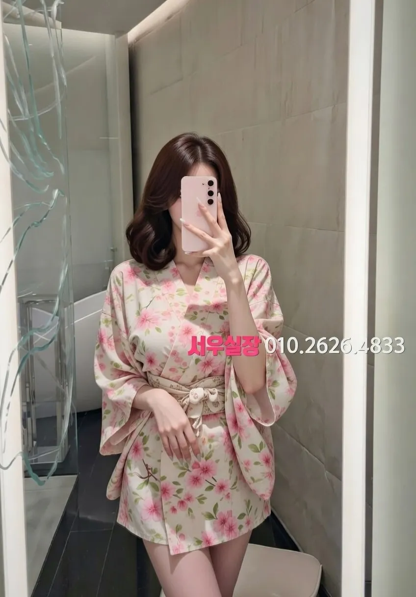 연희동 다국적노래클럽 프리미엄 라인업 32번 프로필